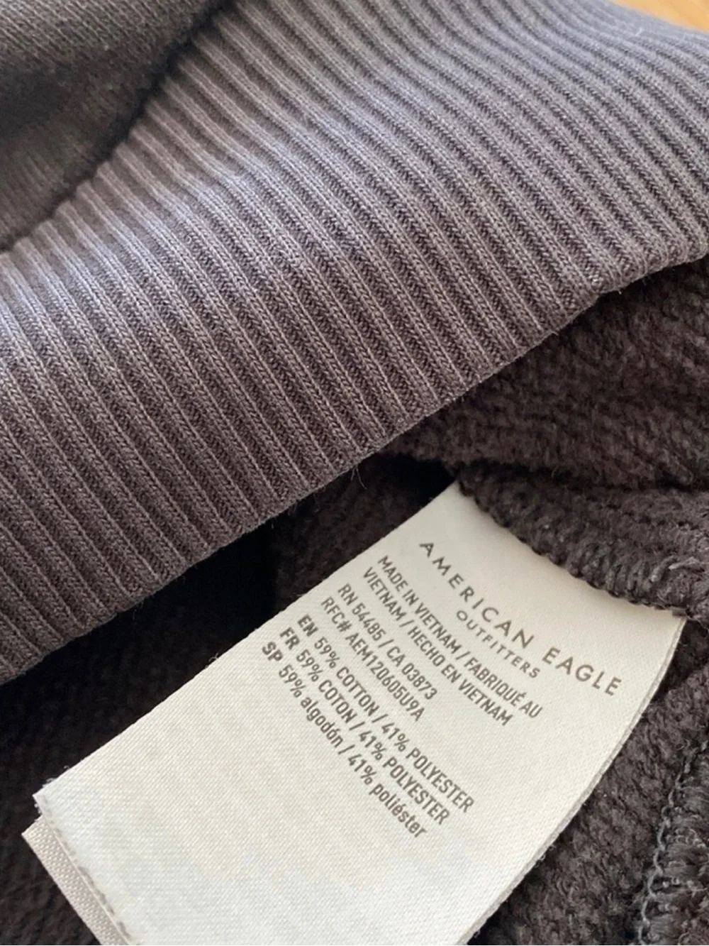 American Eagle Funday Sweatshirt (Small) - Picture 6 of 10